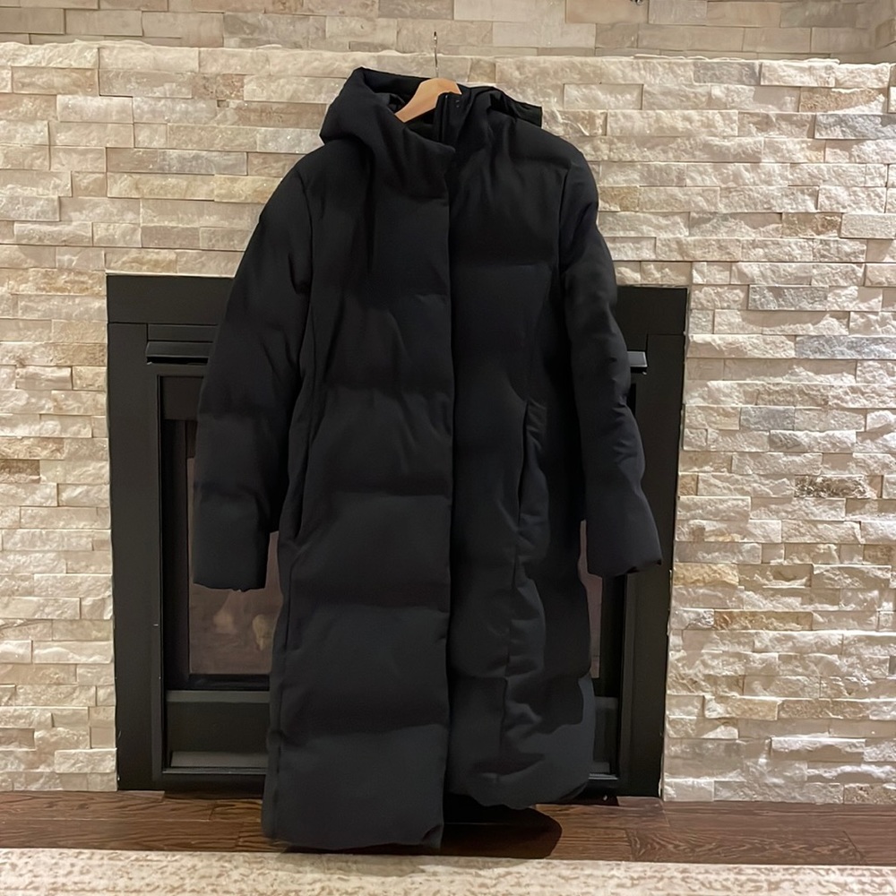 UNIQLO Seamless Down Long Coat (Black - large)